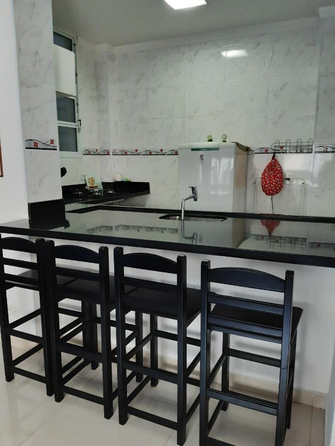 Kitnet Guarujá Pitangueiras  Apartment Bagian luar foto